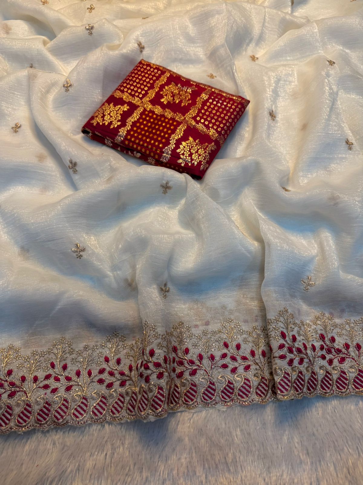 SOFT CRUNCHY SILK SAREE SATI- SAVITARI